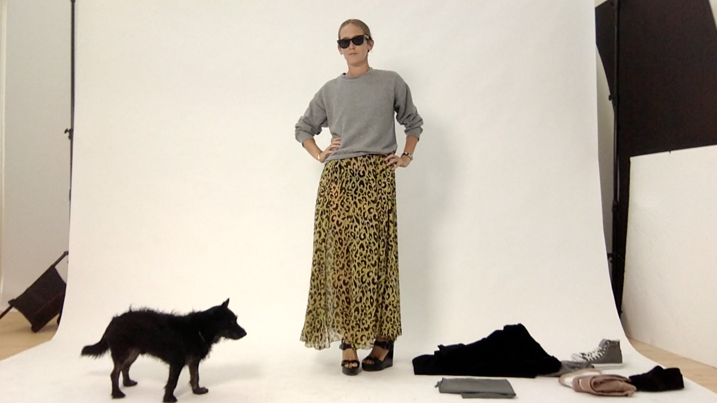 Get Dressed with Me: 5 Ways to Style a Grey Sweatshirt