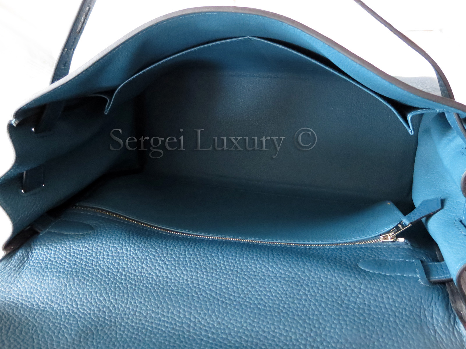 Chic NEW Authentic HERMES Blue Tempete e Canvas Strap Kelly bag 32 cm  PHW — Sergei Luxury