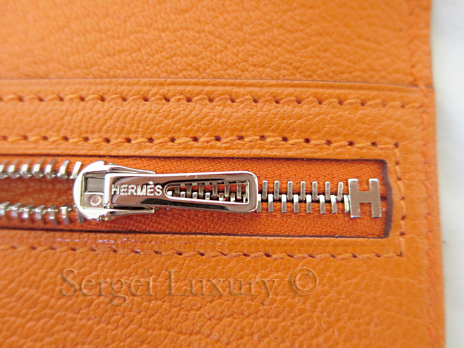 hermes zipper