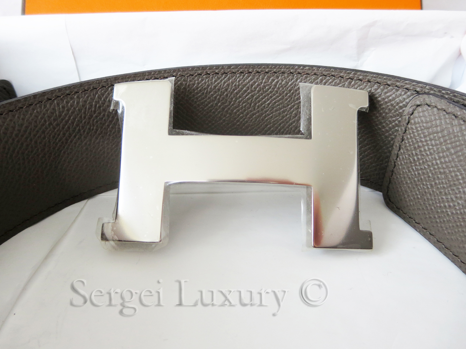 Brand new Hermes Belt Buckle model Constance in Shiny Silver