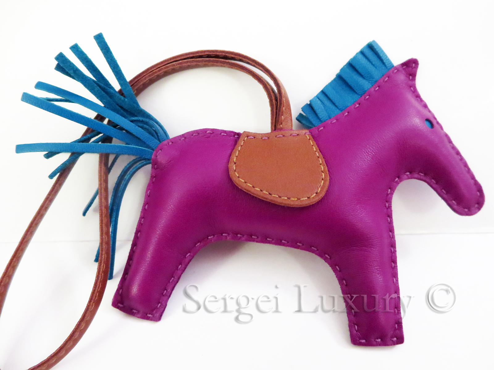 Hermès Bosphore Pegasus Horse Rodeo Bag Charm PM – Vintage by Misty