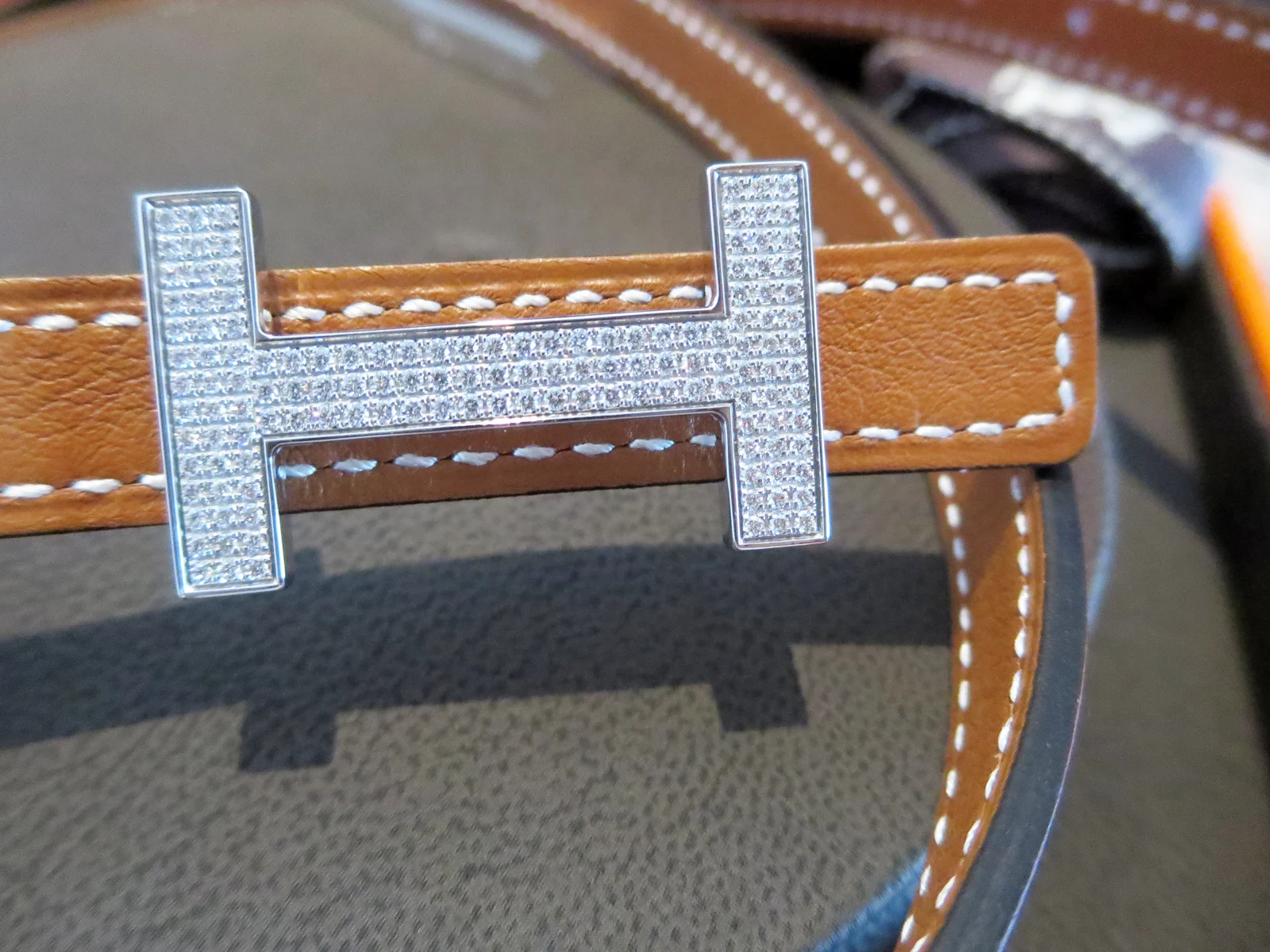 hermes belt diamond