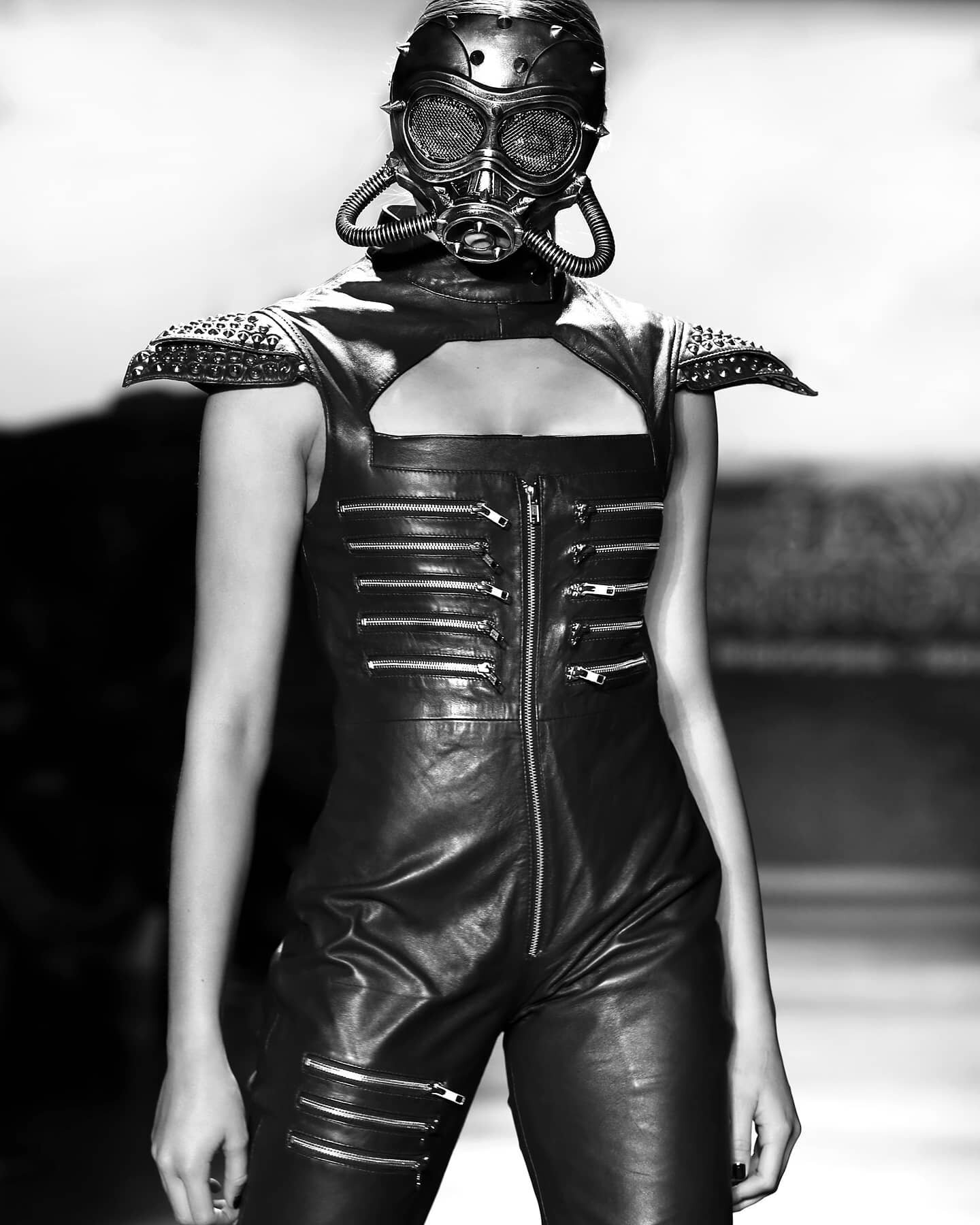 Fashion, always ahead of the curve
&deg;
&deg;
&deg;
&deg;
&deg;
&deg;
#tb #fashion #nyfw #lafw #mask #spikes #leather #bnw #runwaymodel #runway #breathingmask #coronavirus #pandemic #style #helmet #madmax #nyc #society #thefuture #fiercewomen #slay 
