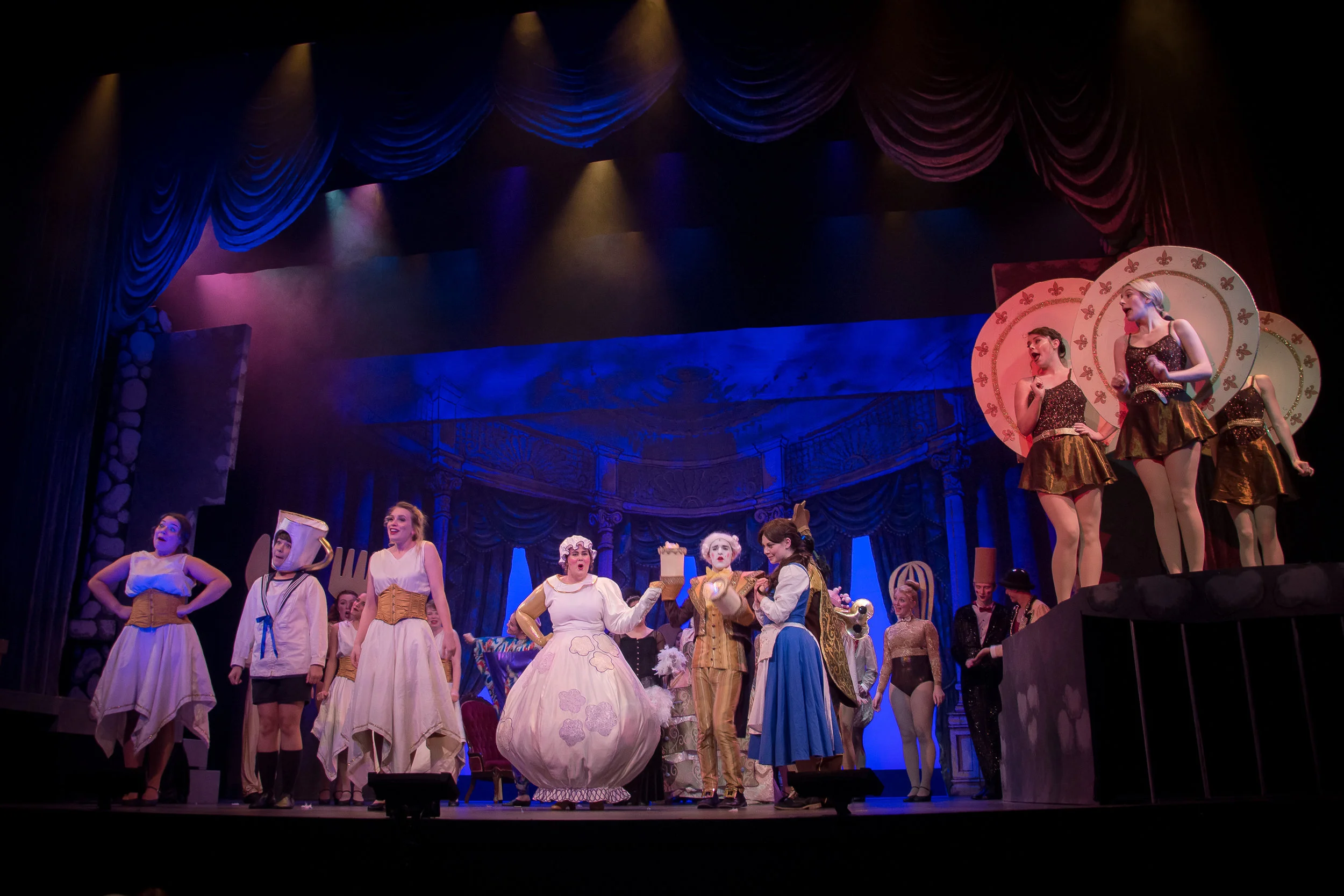 2017.04.20 Beauty & Beast Yellow cast 076.jpg