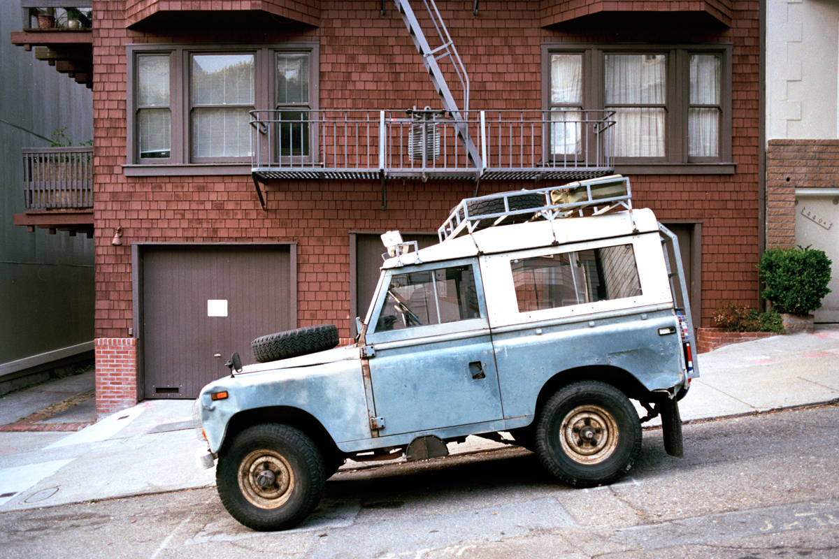 Land-Rover-SF-15-cropped.jpg