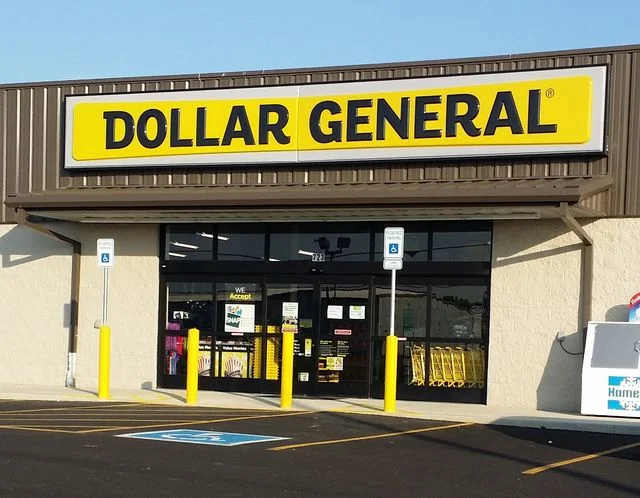 the-DollarGeneral.jpg