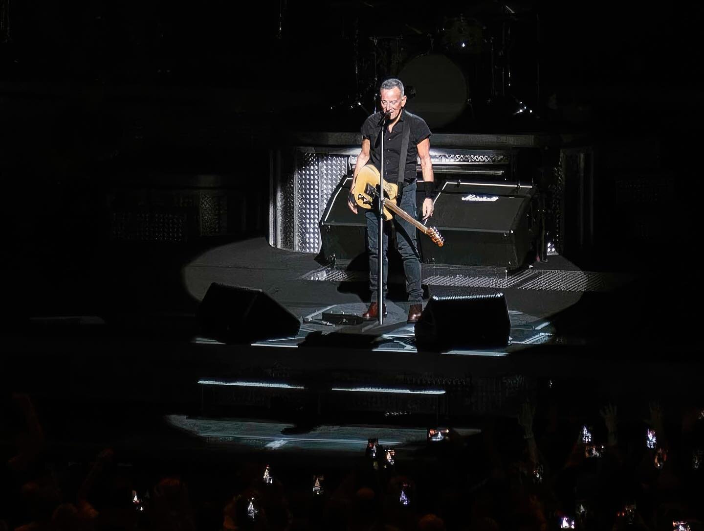 The Boss Proved It All Night In Cleveland 
#springsteen #brucespringsteen #theboss #estreetband #rocknroll #cle