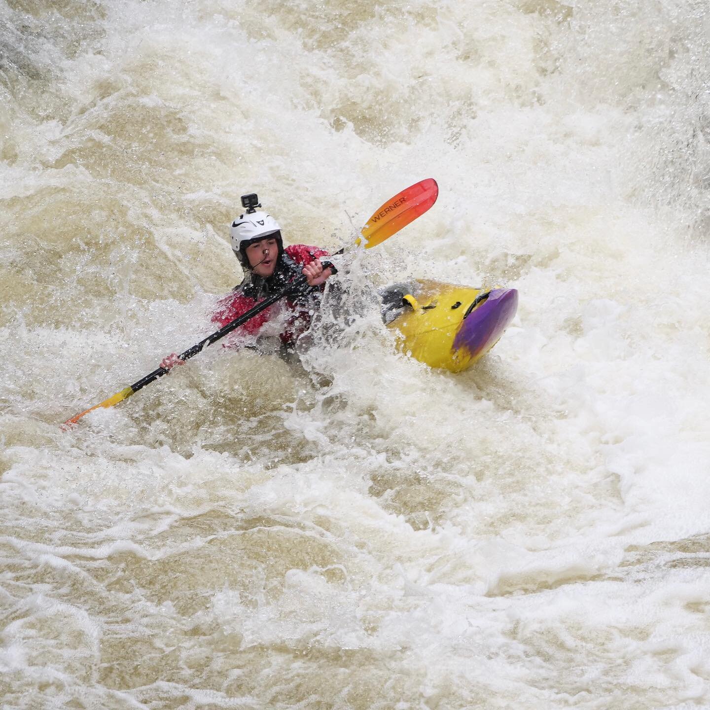 A whole lot of paddling going on in Cuyahoga Falls.
#cuyahogafallsfest #kayaking #cuyahogariver