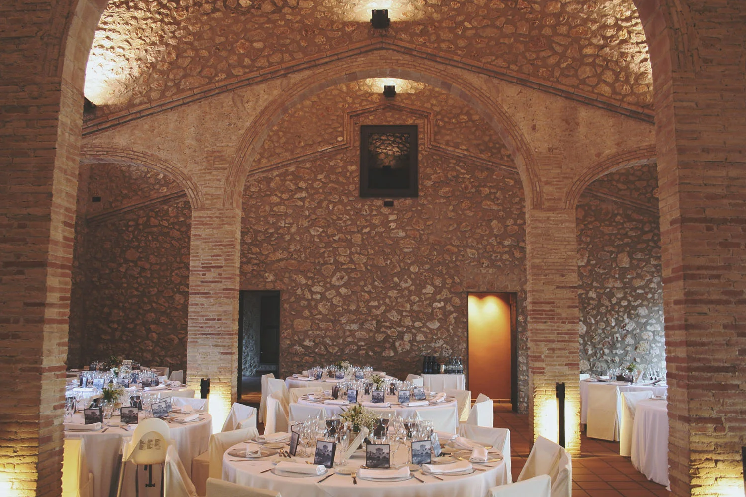 SlowClassicWeddings.jpg