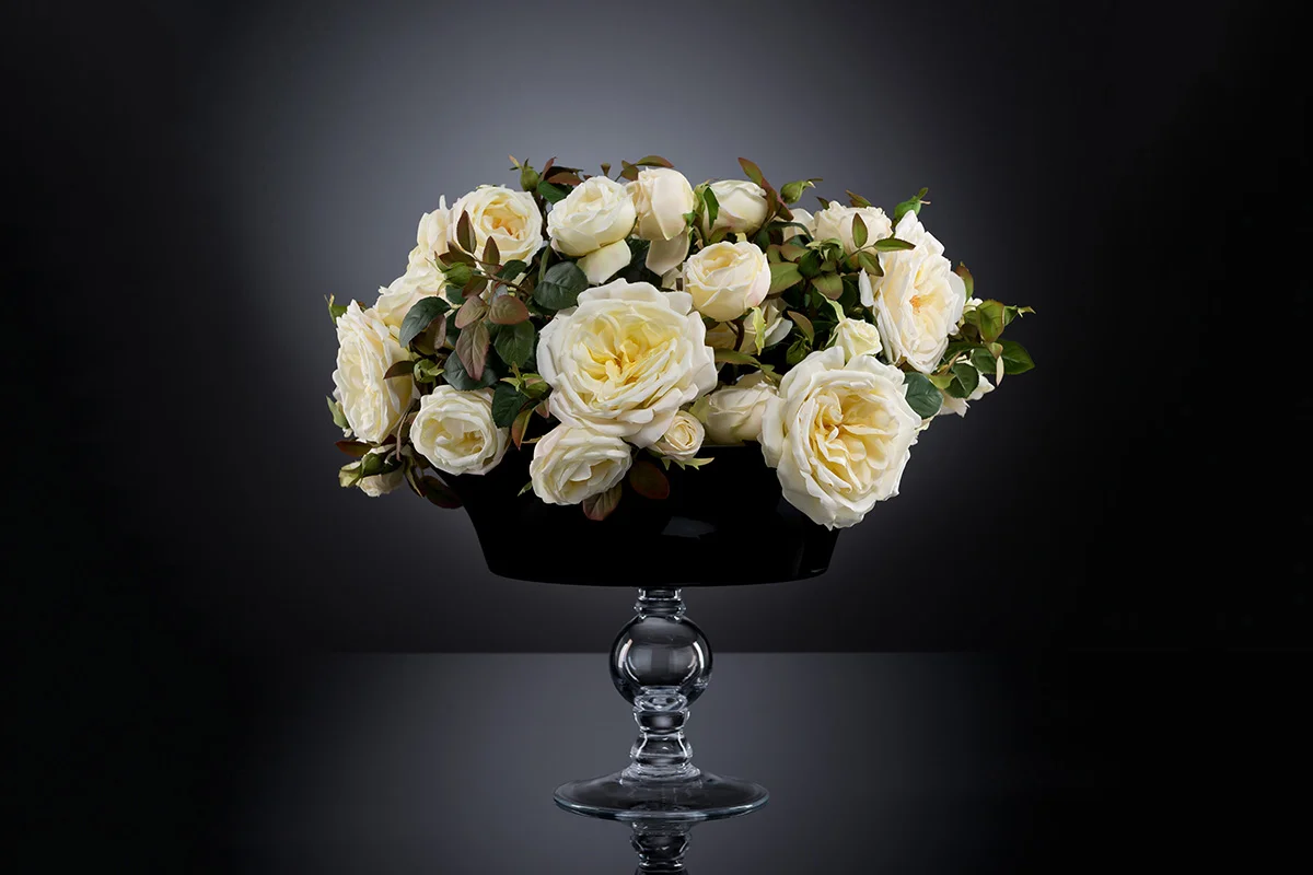 Table floral decor by VG New Trend - Masha Shapiro Agency.jpg
