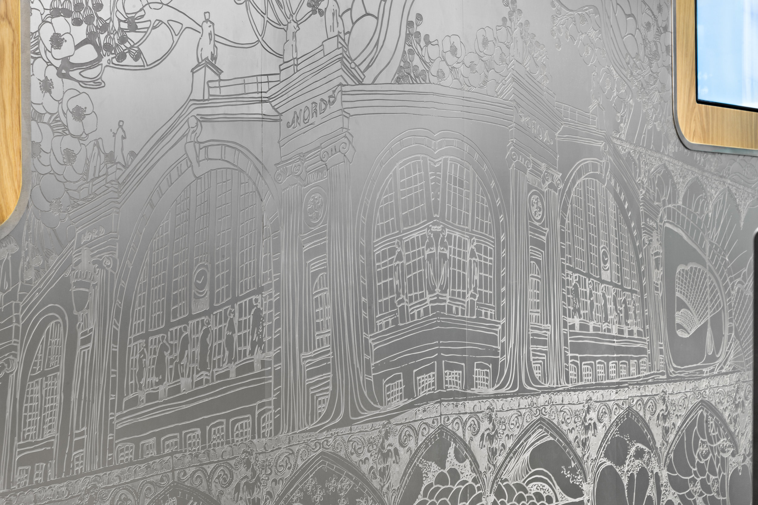 Caino Design - Eurostar - St Pancras - MF 24.jpg