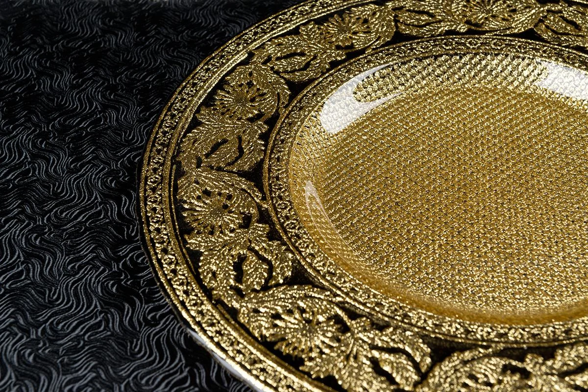 Interiors Advent Calendar - stunning black and gold contrast setting by VG New Trend.jpg