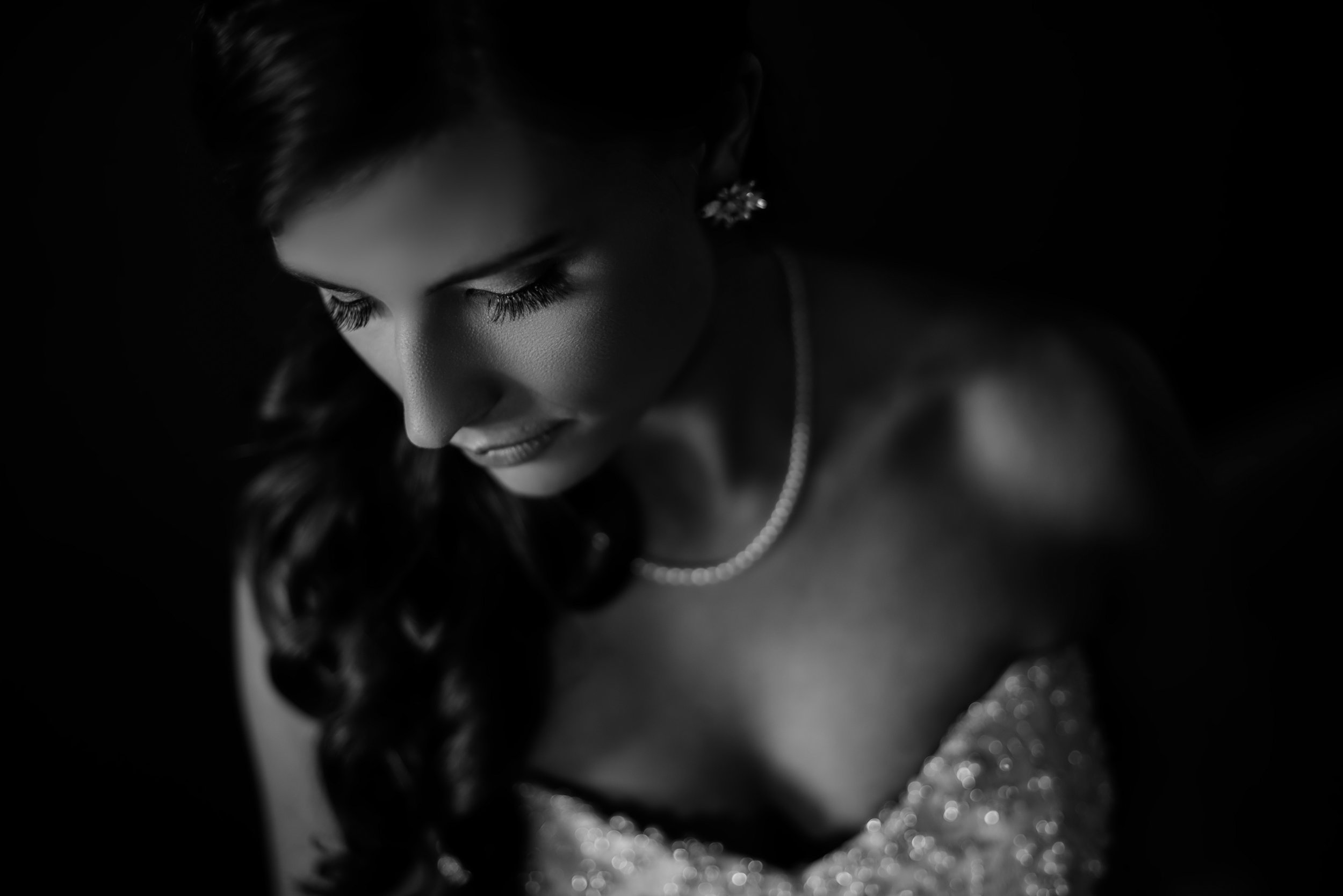bride getting ready for the big day