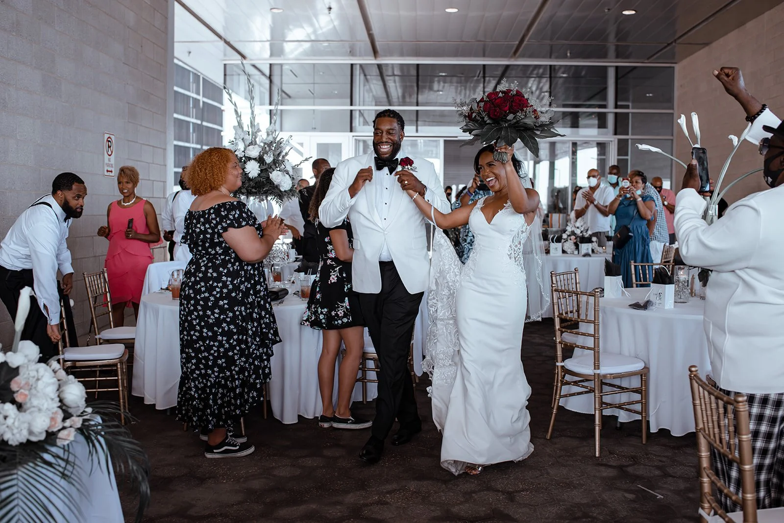 Detroit Wedding Timeline Guide | Plan Your Day for Stress-Free Photos