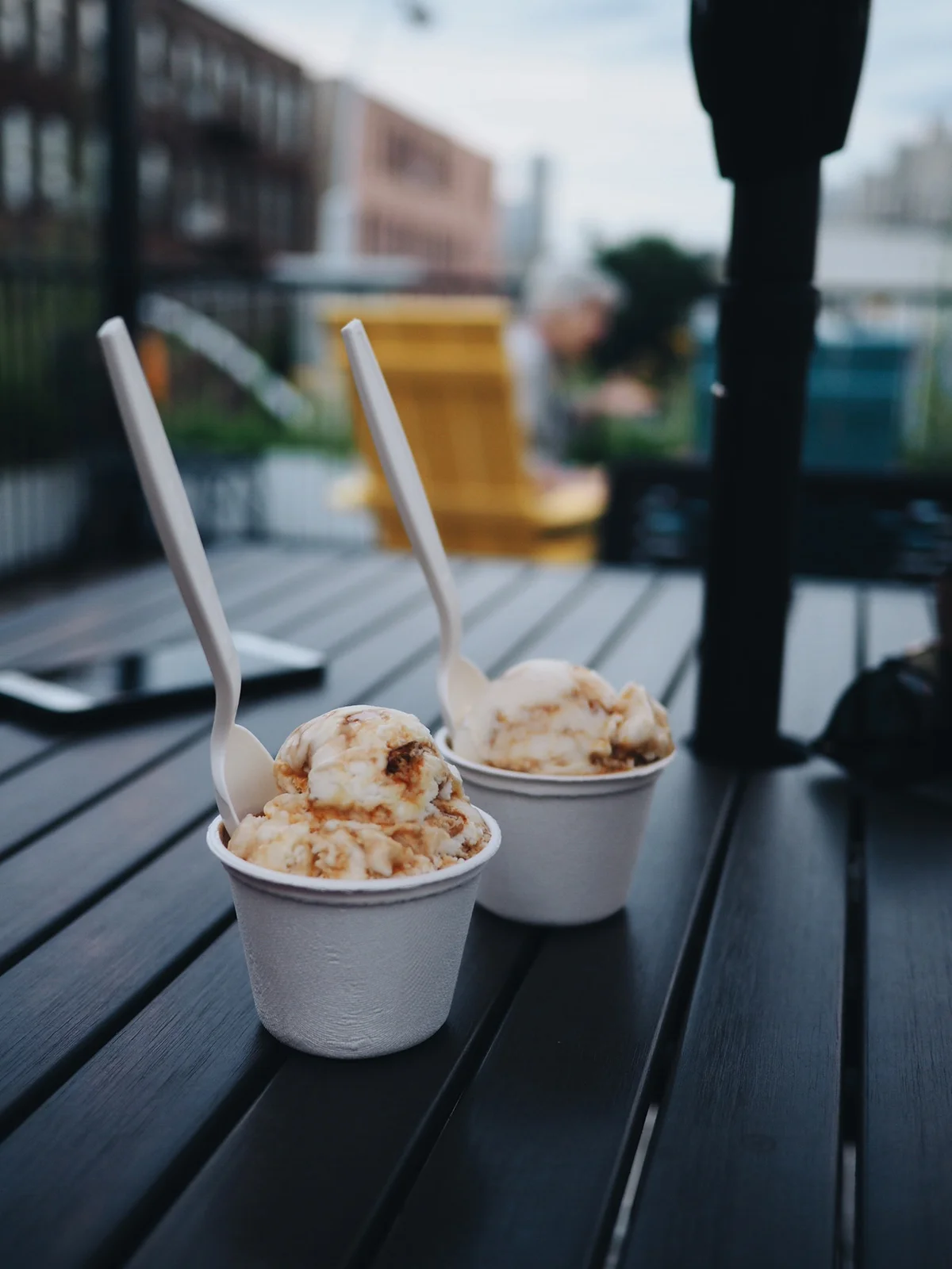  {Same Sweet as Honey on top, but different bottom flavors. #samesame #butdifferent} 