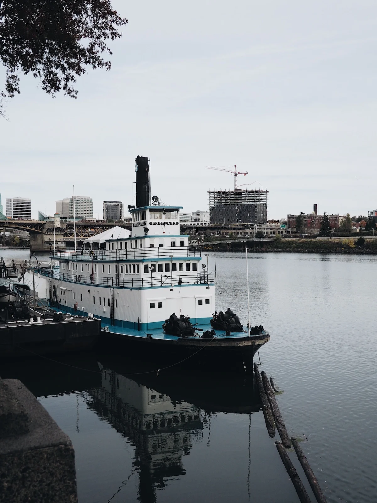 {Boat/museum.}