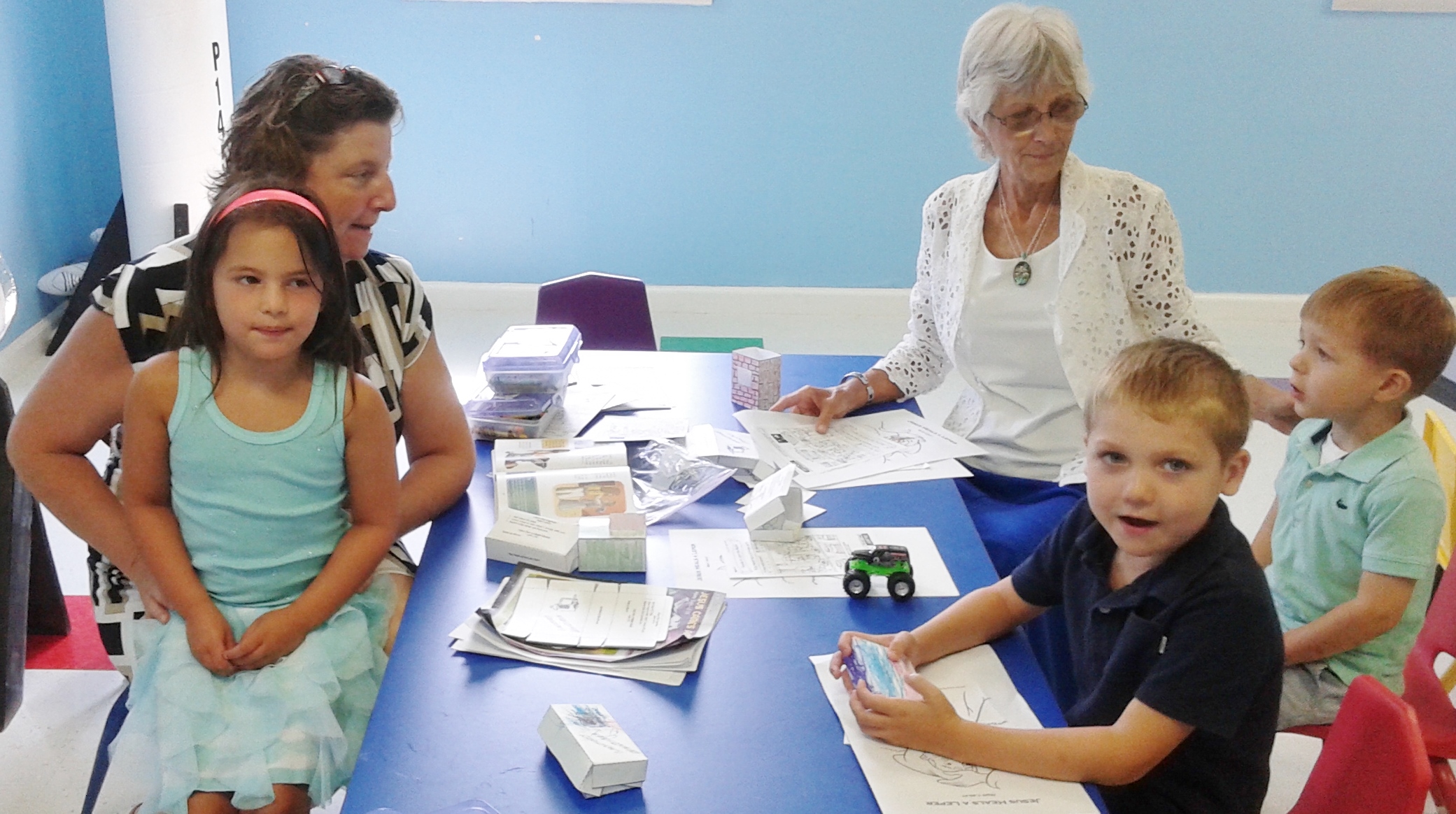 Preschoolers learn about being close to God through Jesus.
