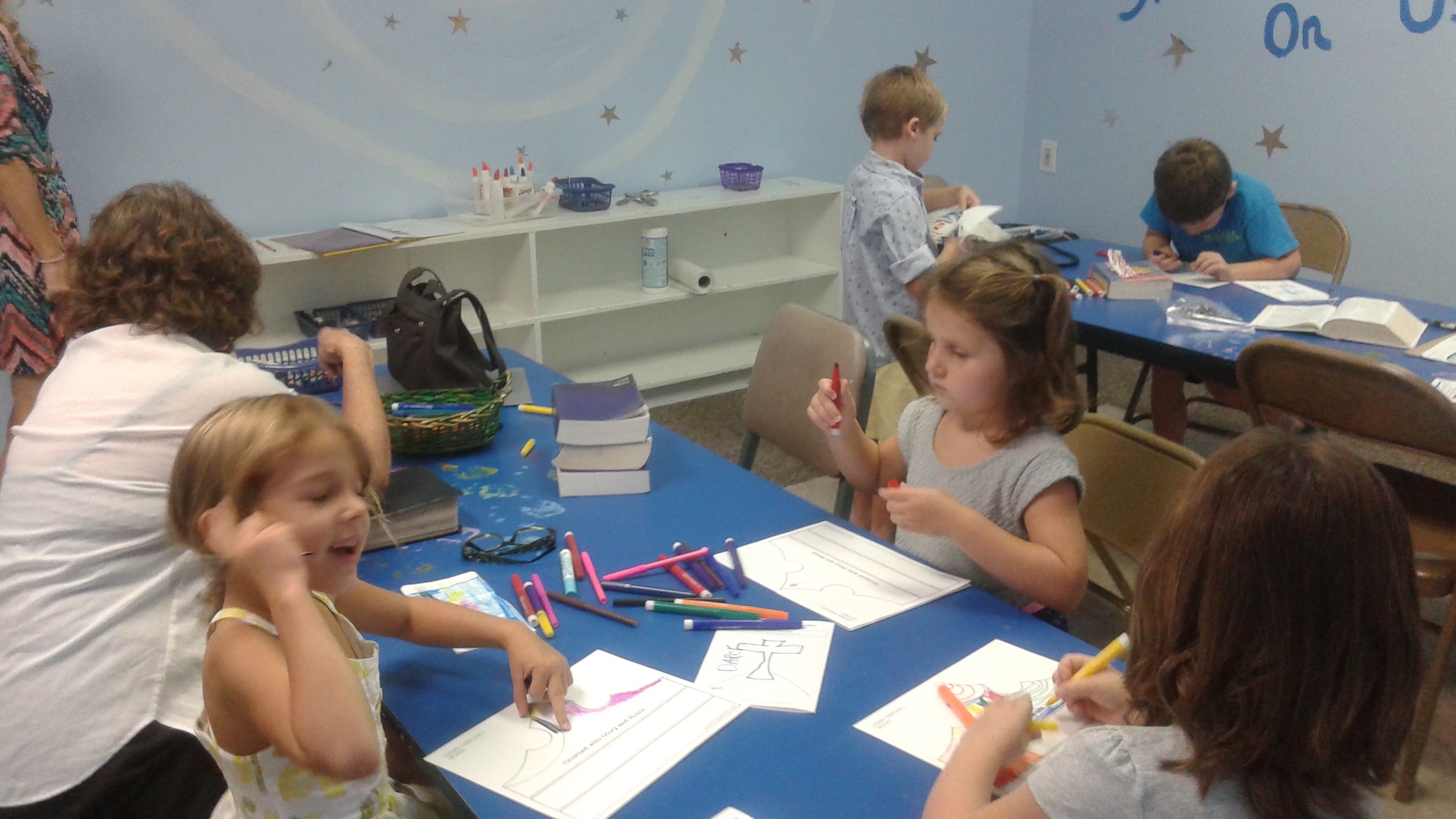 K5 & 1st graders learn about Hebrews.
