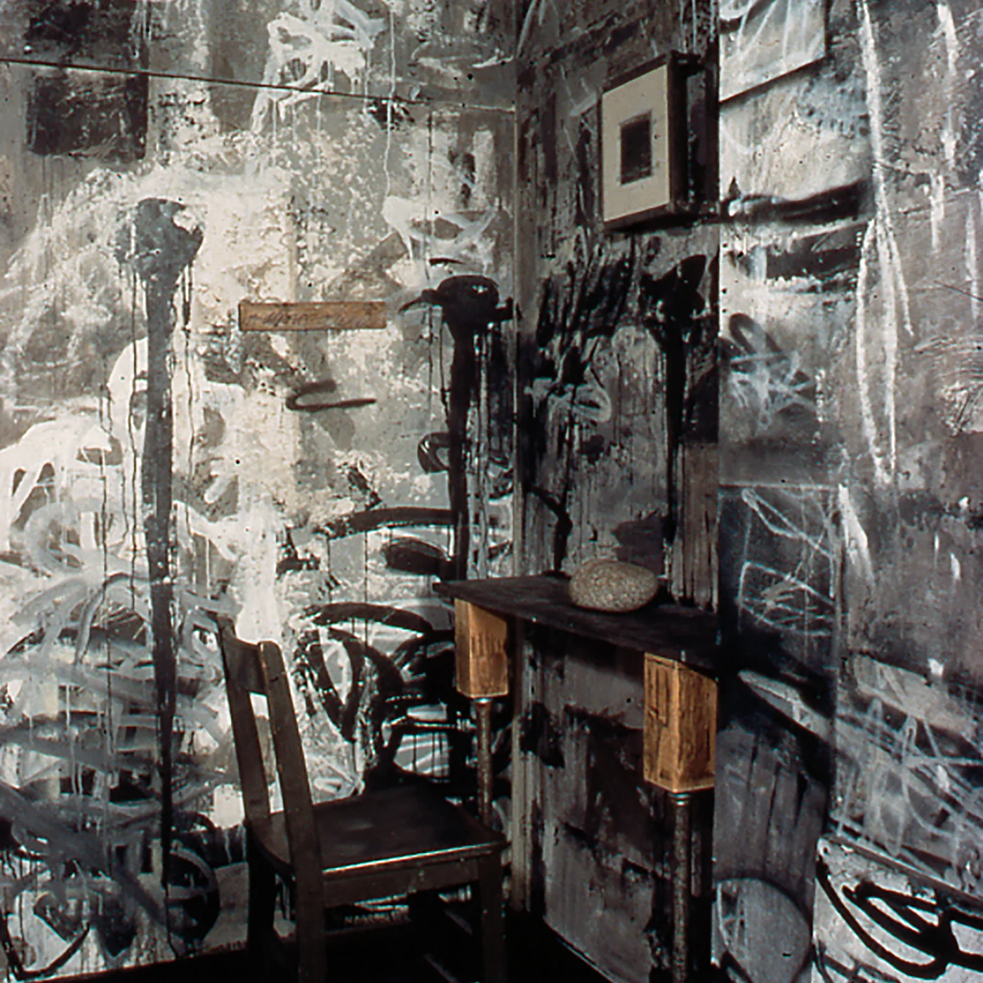 art14-sq2.jpg