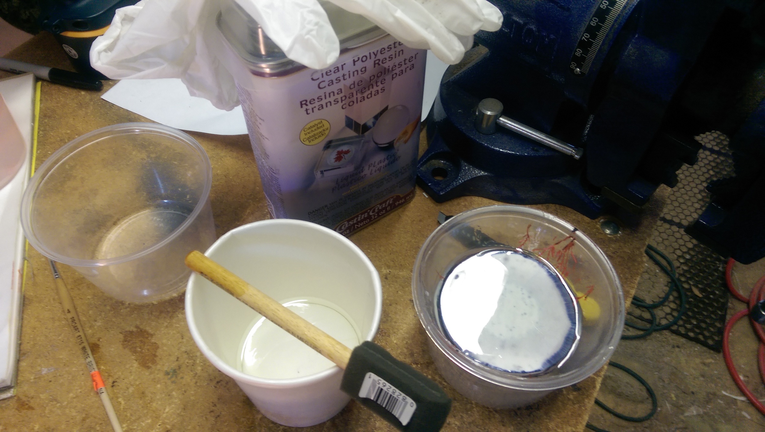 Polyester resin filling up the cornea