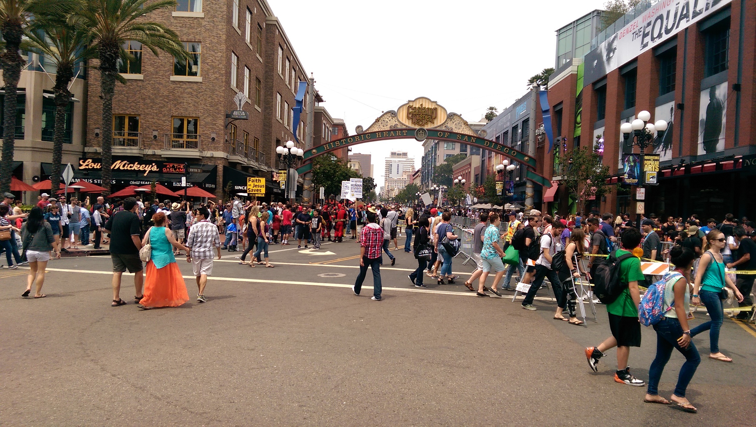 A fairly quiet Sunday morning in the Gaslamp District. Normally this intersection is packed with people.