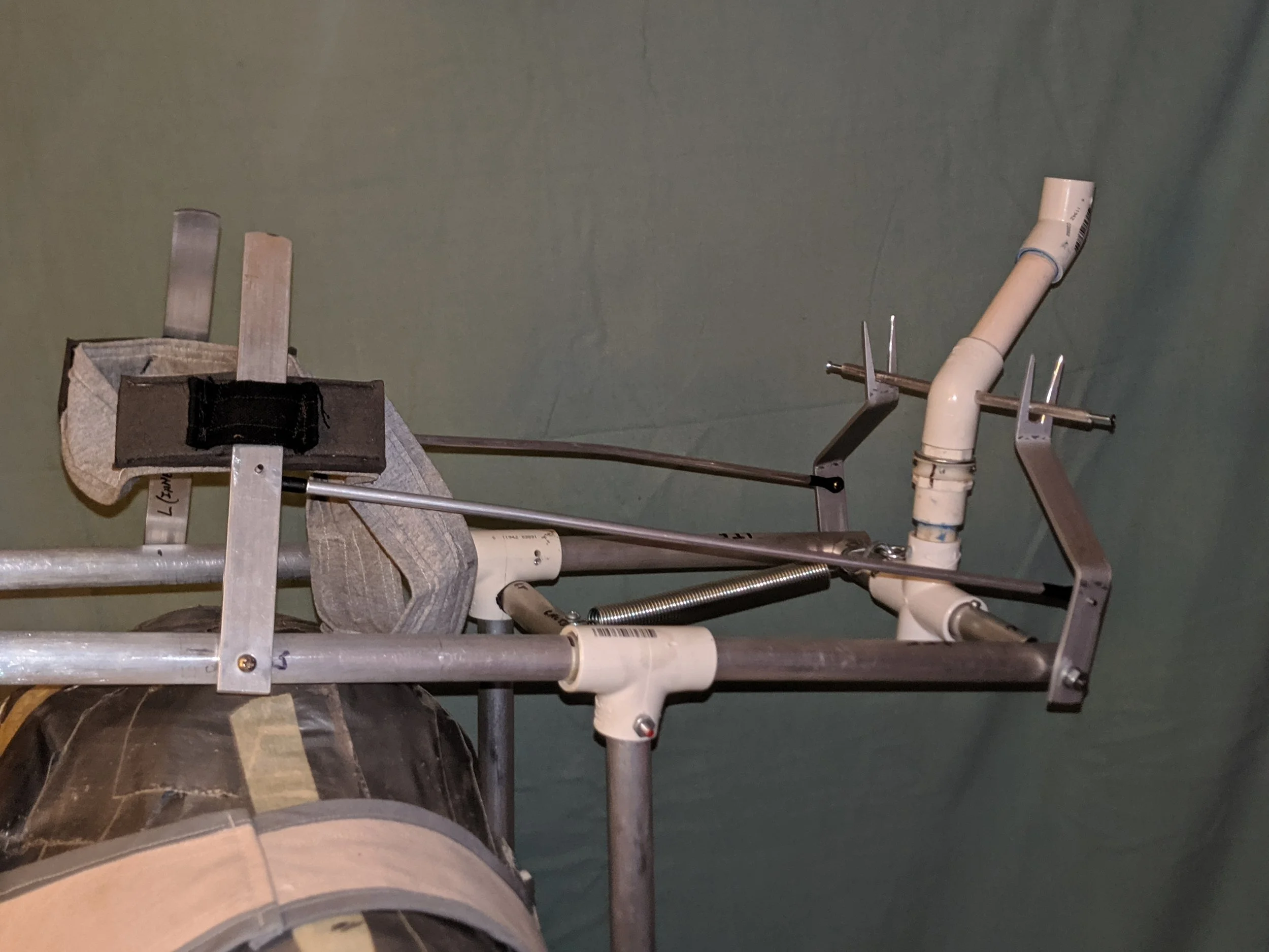 New push rod design with lever arms