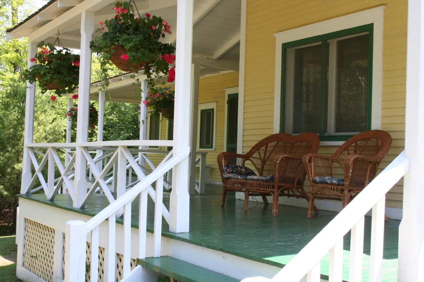 Front Poarch - Redding Realtor - Broker.jpg