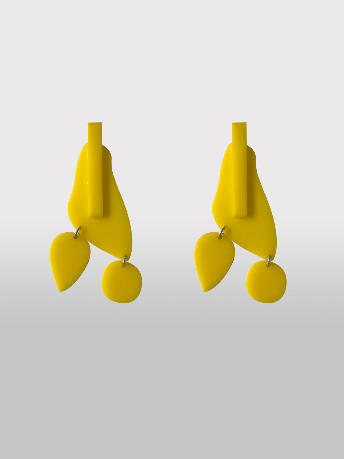 PENDIENTES AMARILLOS PERA.jpg