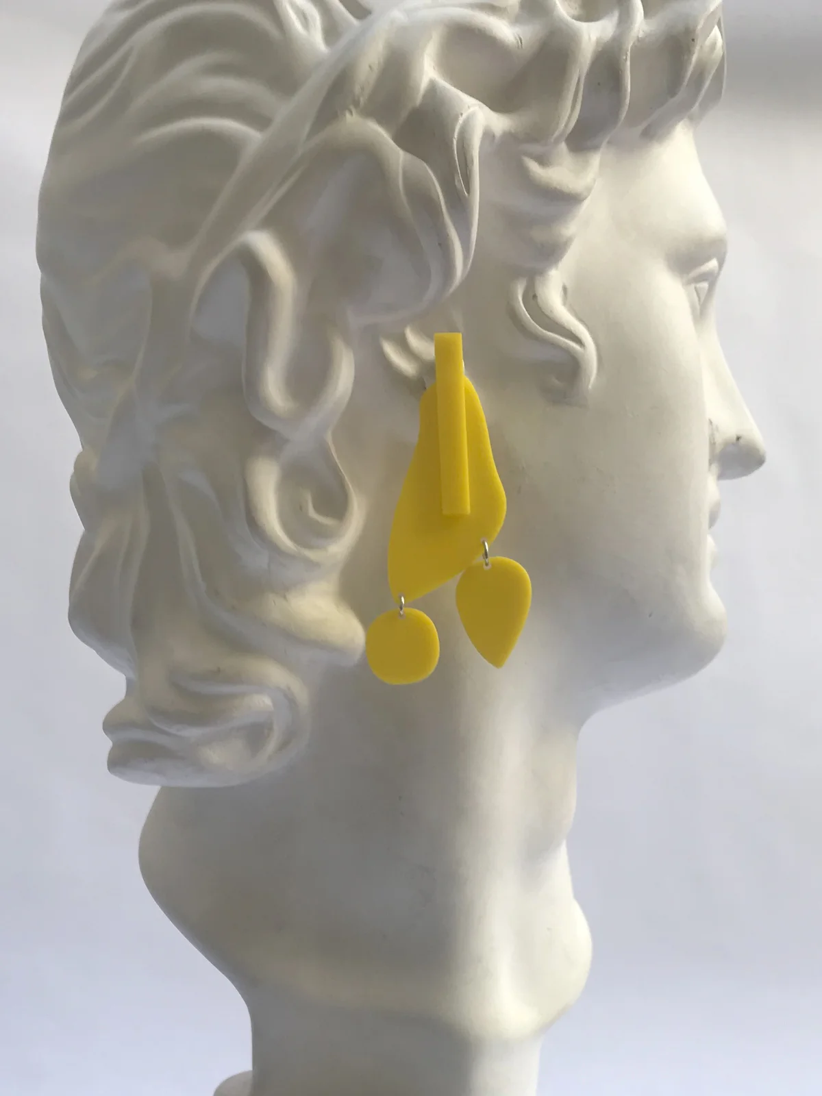 PERFIL PENDIENTE PERA AMARILLO.jpg