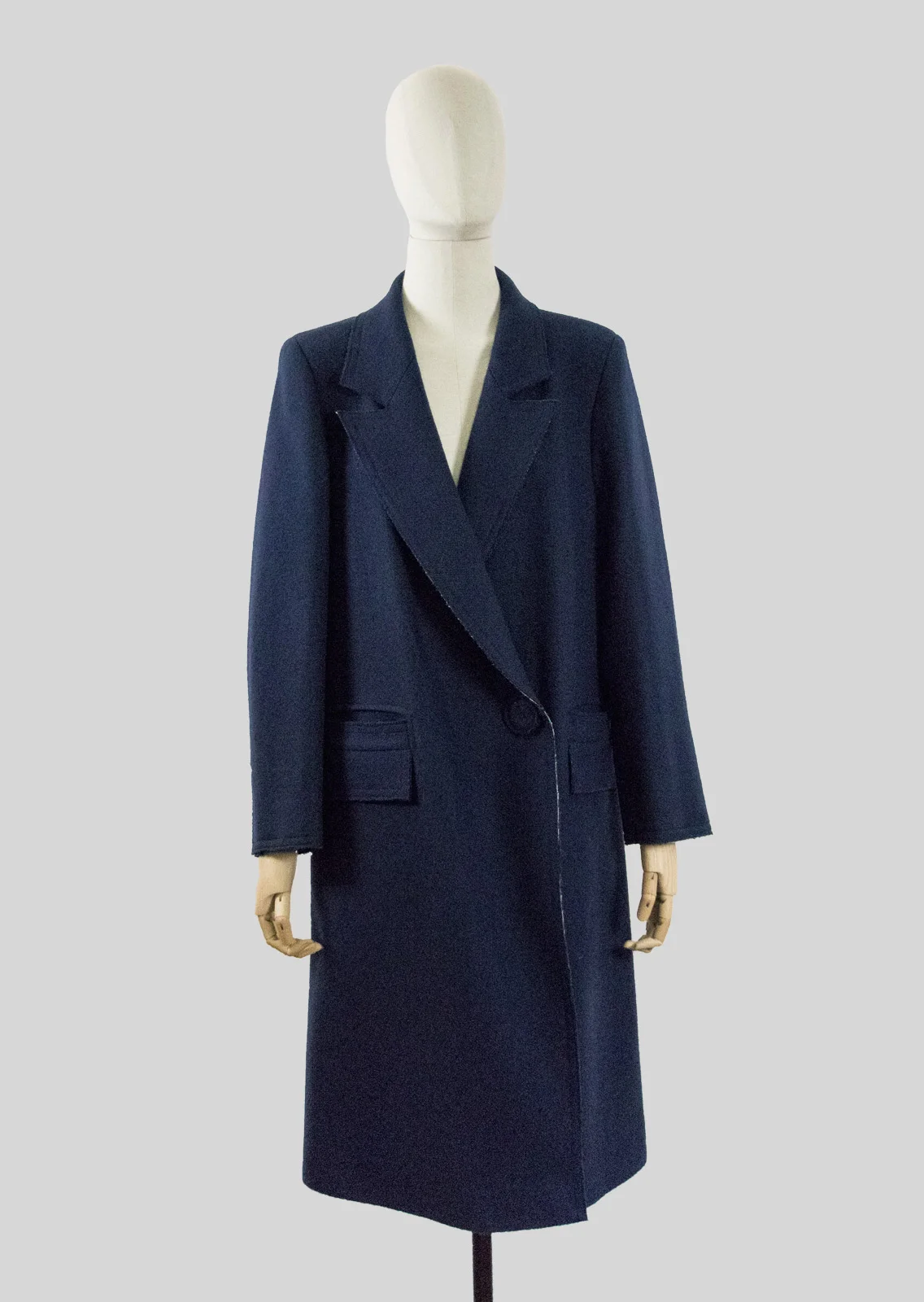 Abrigos-azul-front-web.jpg