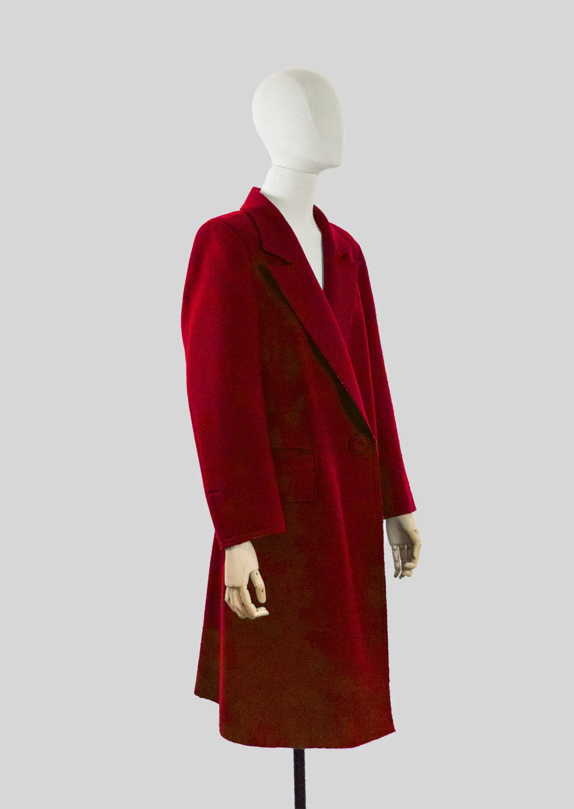 abrigo-rojo-side-web.jpg