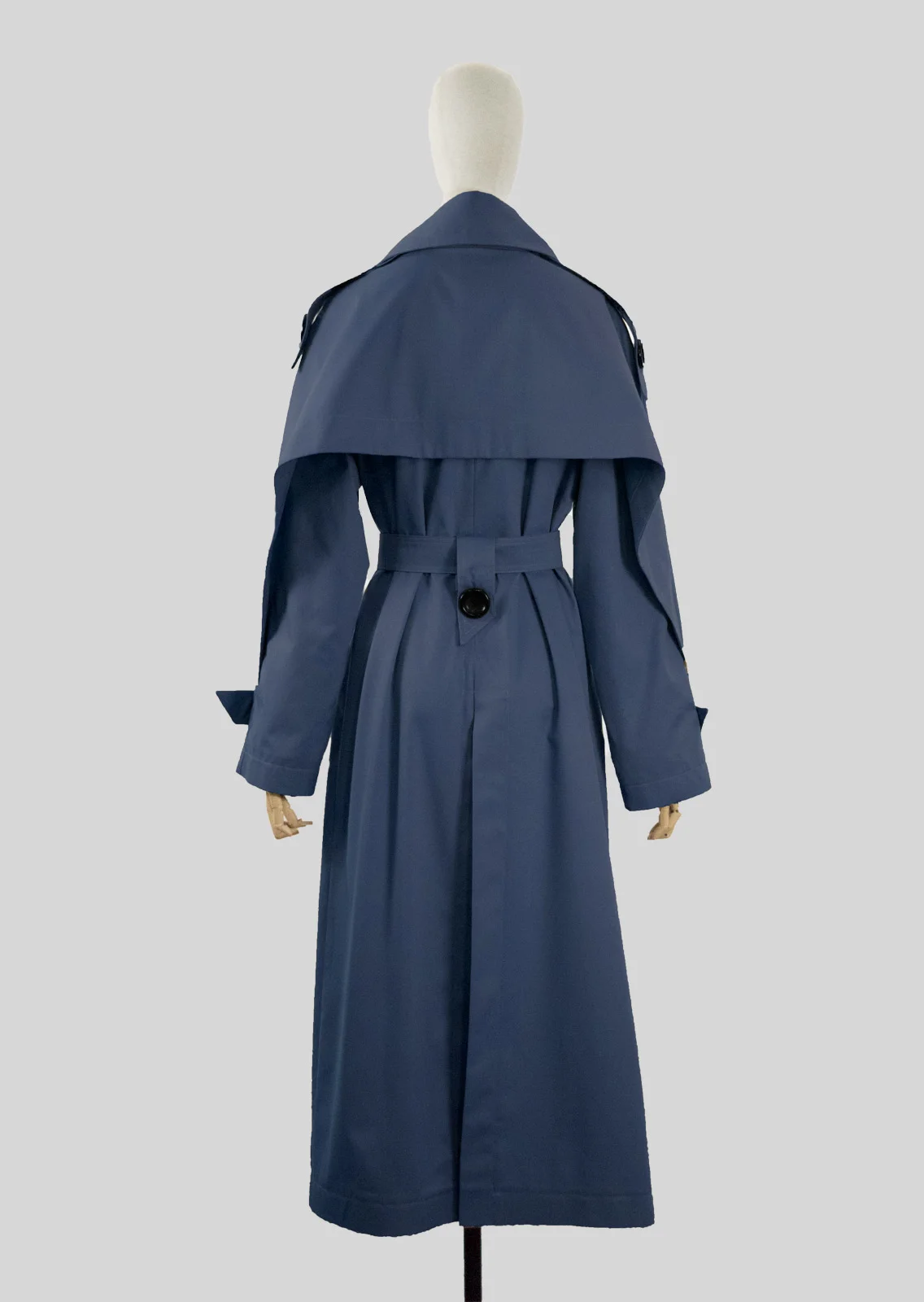 gabardina-azul-back-web.jpg