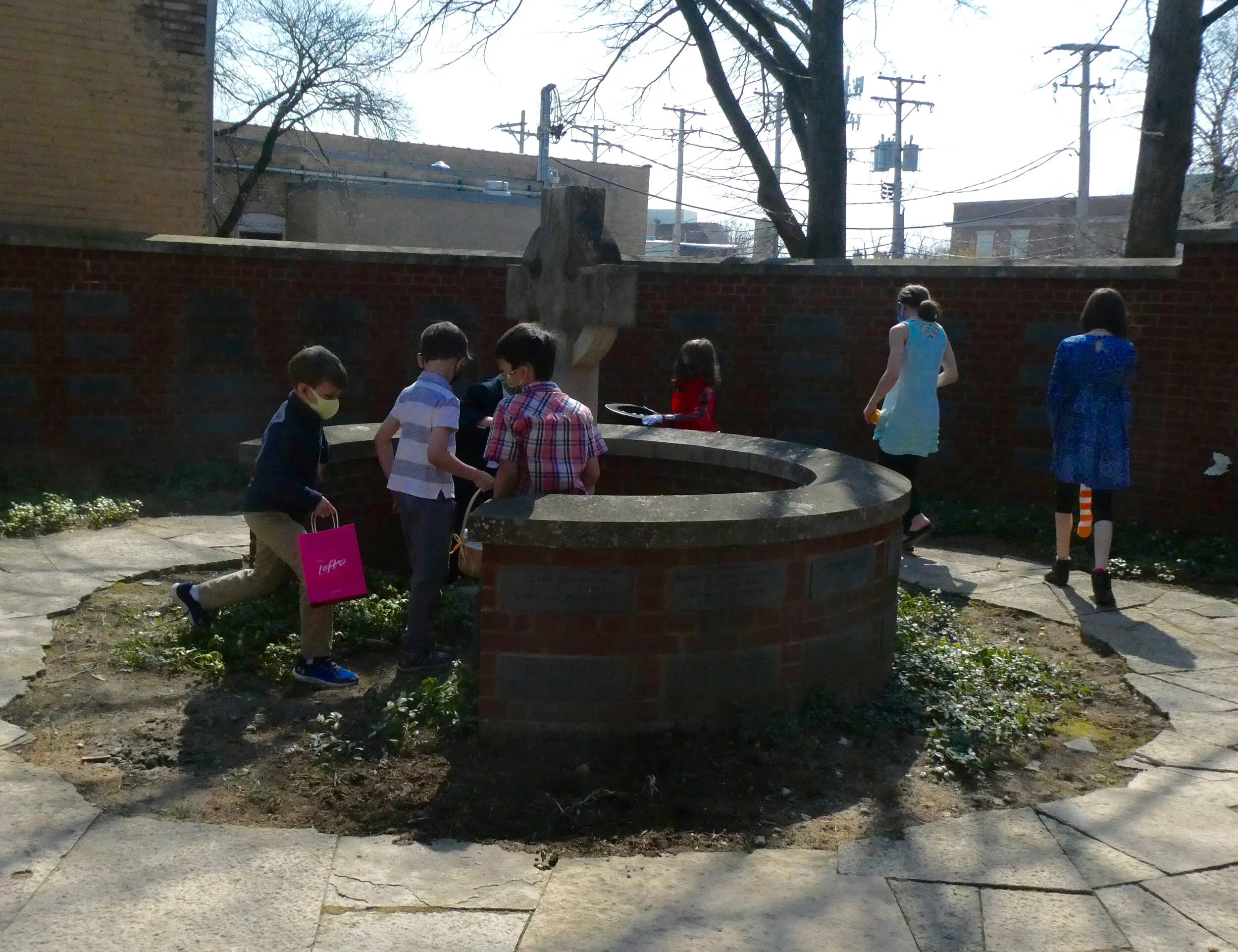 Egg Hunt1.jpg
