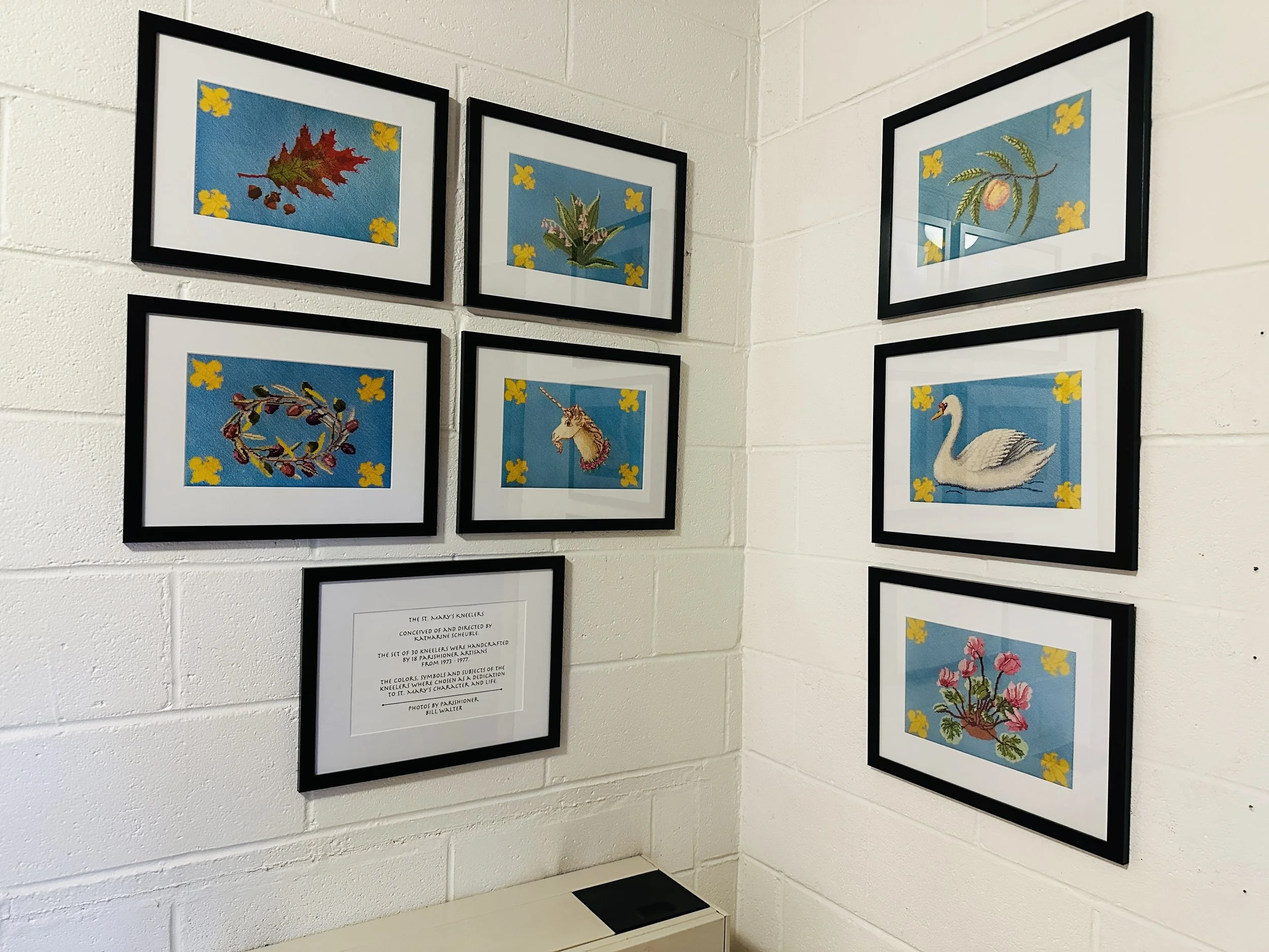 Kneeler gallery.JPG