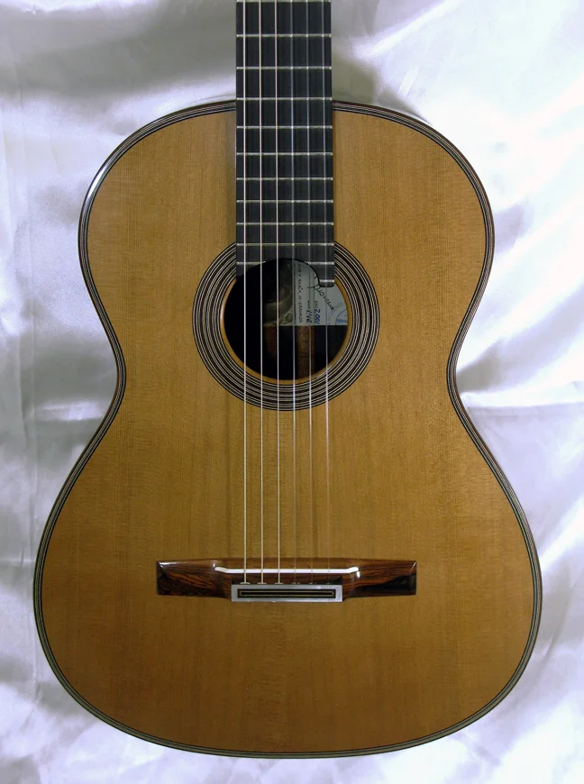 01MorenoCL-ftx2.jpg