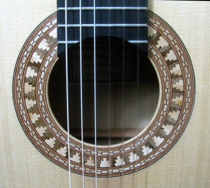 2012Alberto-Martin-FL-rz.jpg