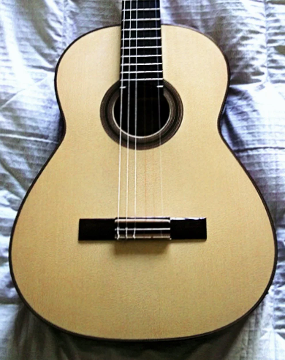 2011 Alejandro Cervantes Classical Guitar