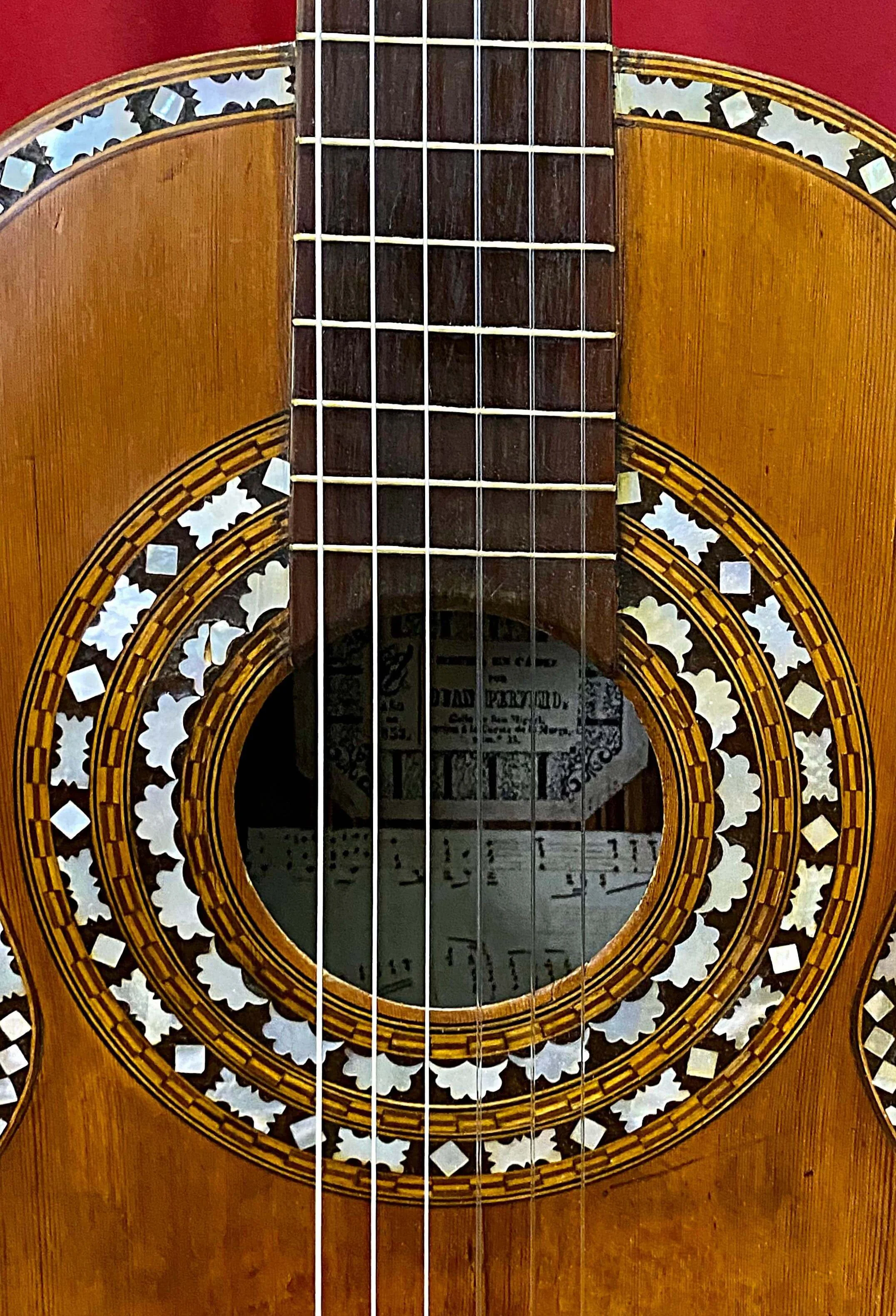 !853 Juan Perfumo Spanish Guitar