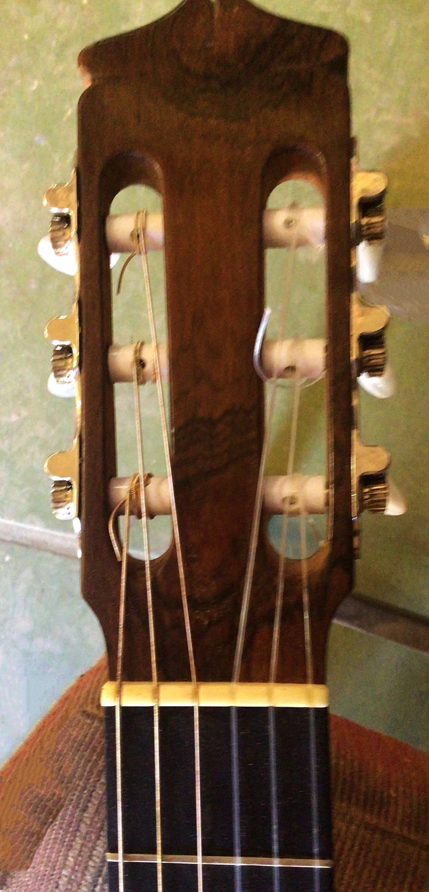 1965 Lorenzo Alvarez flamenco guitar