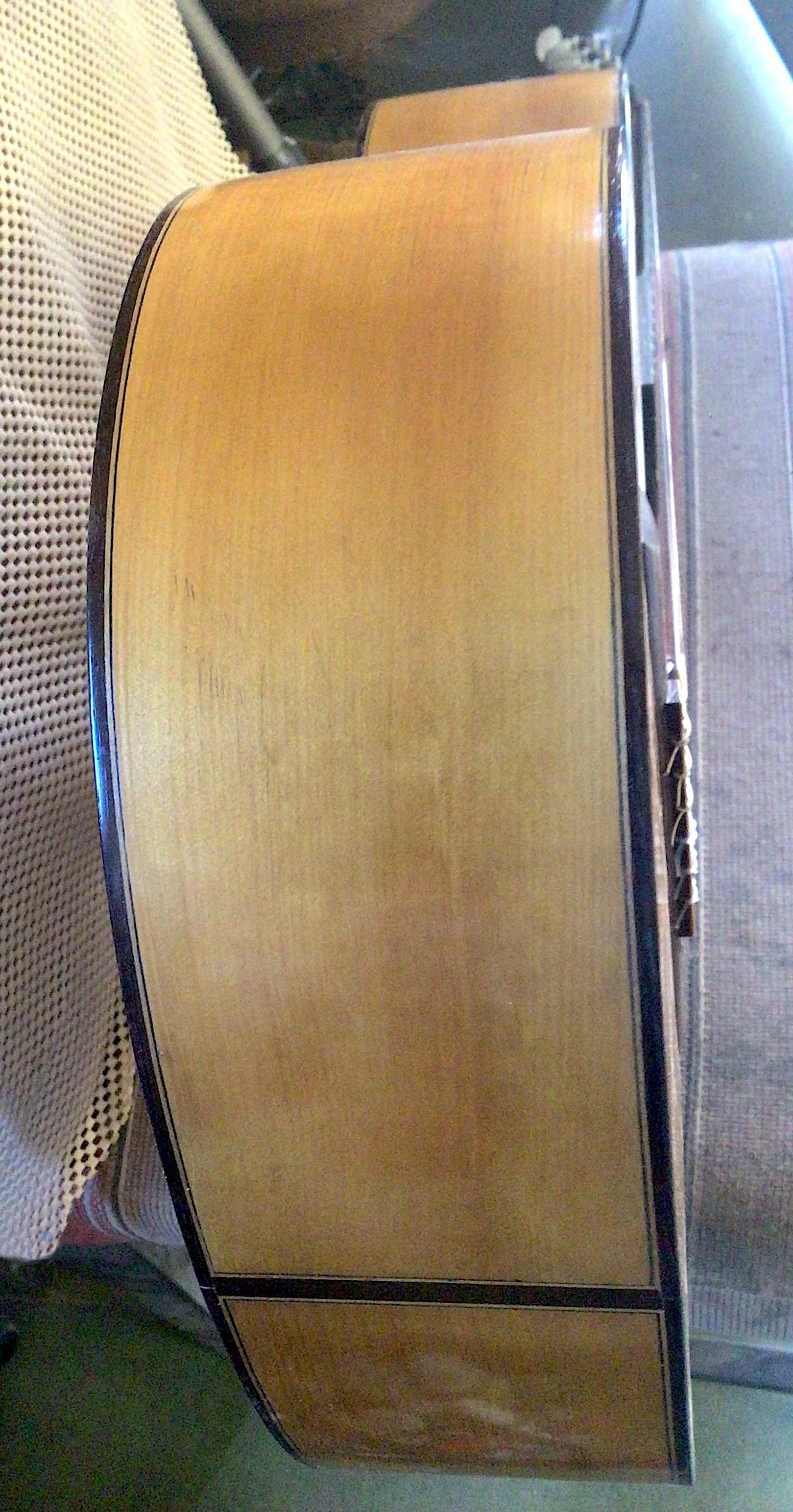 1965 Lorenzo Alvarez flamenco guitar