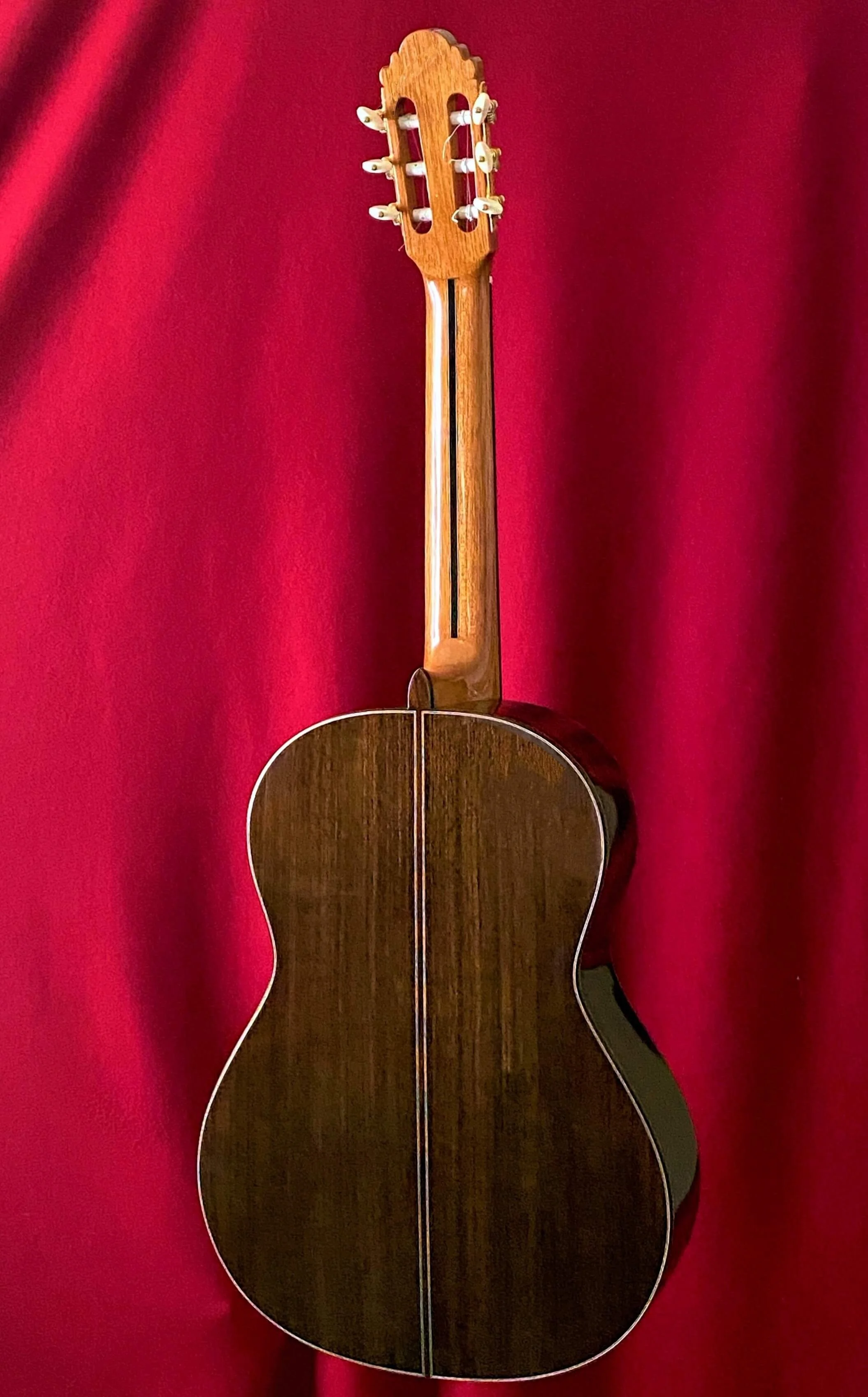 2022 Casimero Lozano, double top, concert classical guitar