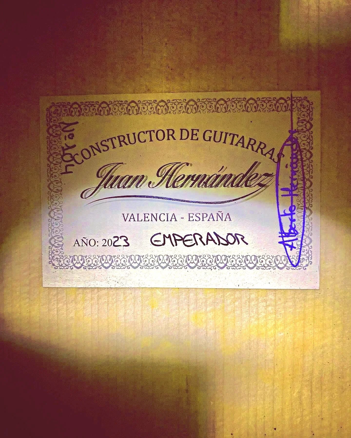 2023 Juan Hernandez-Emperor-(104)-lbl3.JPG