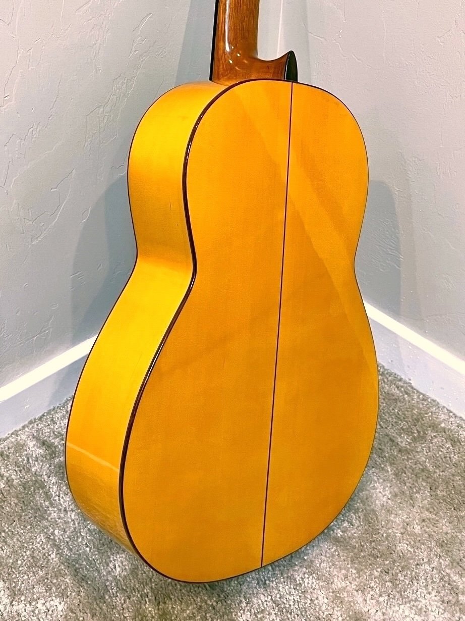 1992 James Frieson flamenco guitar