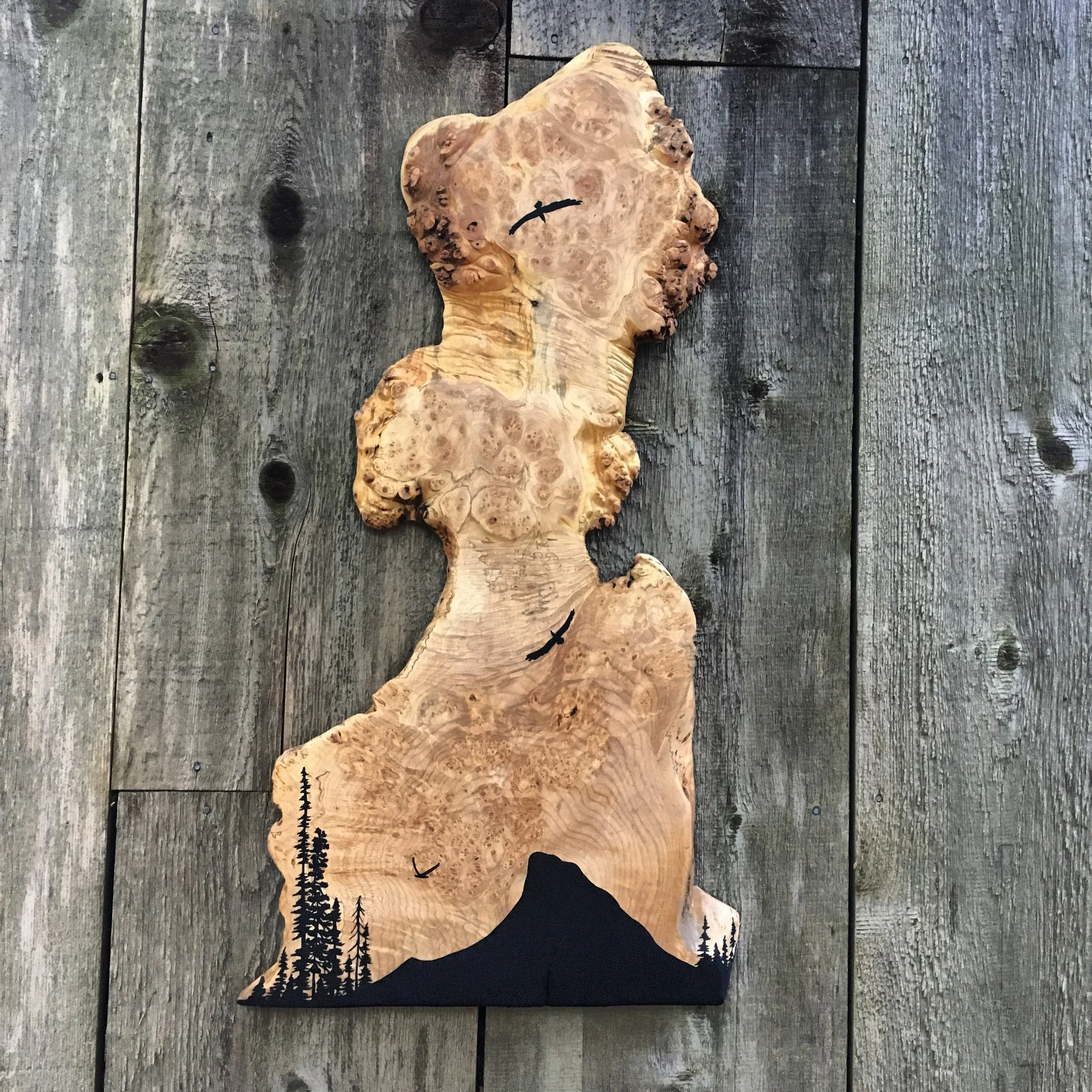 Wy'east on a burl