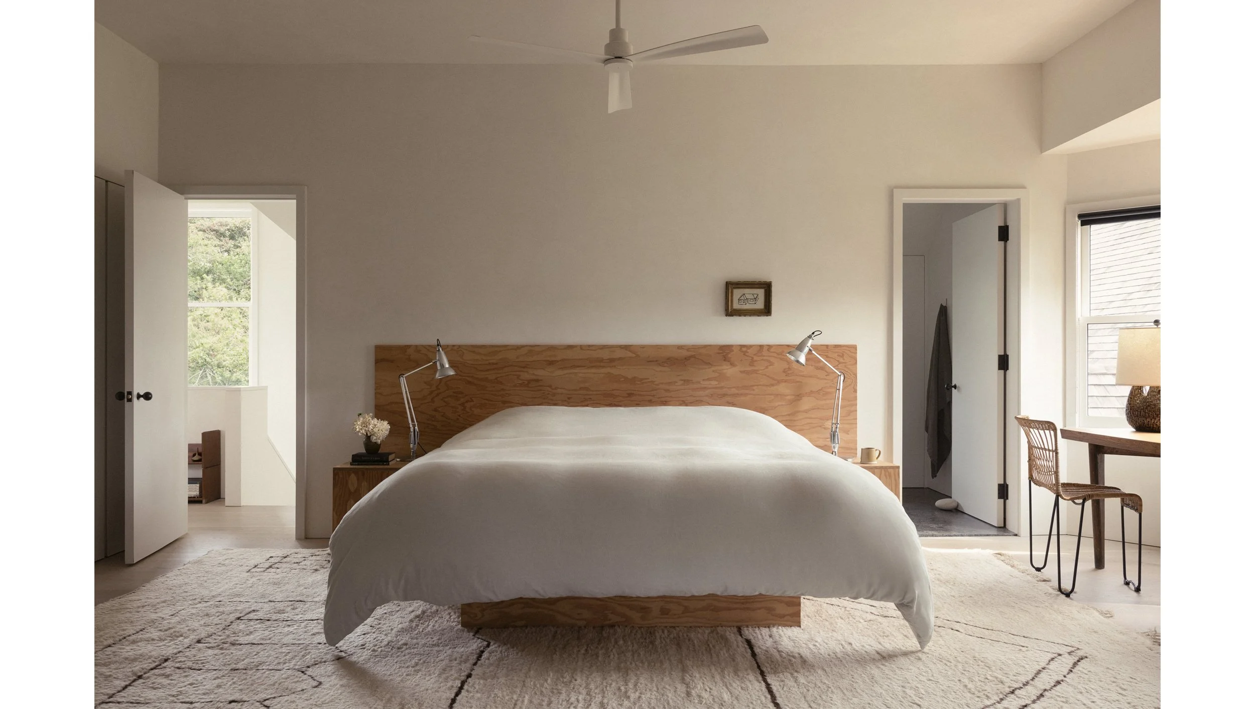 abastian_EricPetschek_Montauk_Aerie_006.jpg
