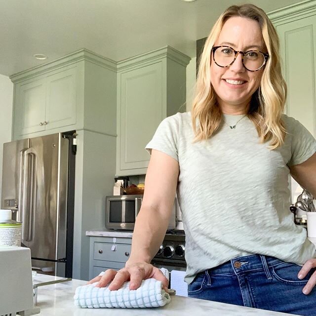 It&rsquo;s time! Registration for my free online knife skills workshop is now live.

Join me on Saturday, June 6th at 2:00pm pacific to learn basic knife skills that will make your recipe prep easier and quicker.

Link to register is in my bio. Leave