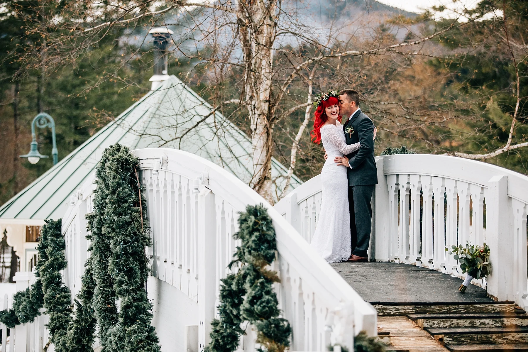 Stacie And Eric Christmas Farm Inn Jackson Nh Cait Bourgault Photography