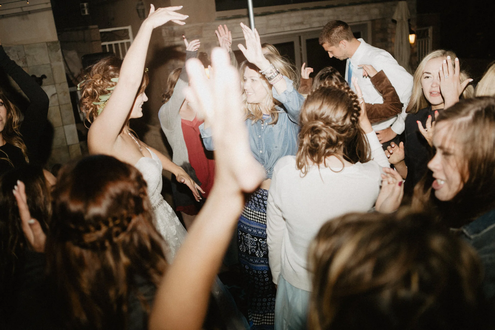 oceanside_airbnb_wedding-70.jpg