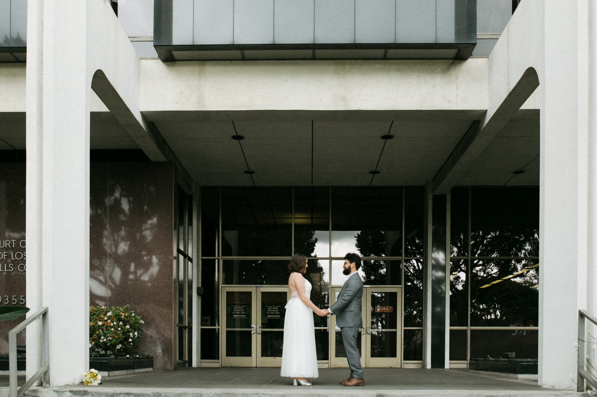 alex and ian beverly hills courthouse wedding-5.jpg