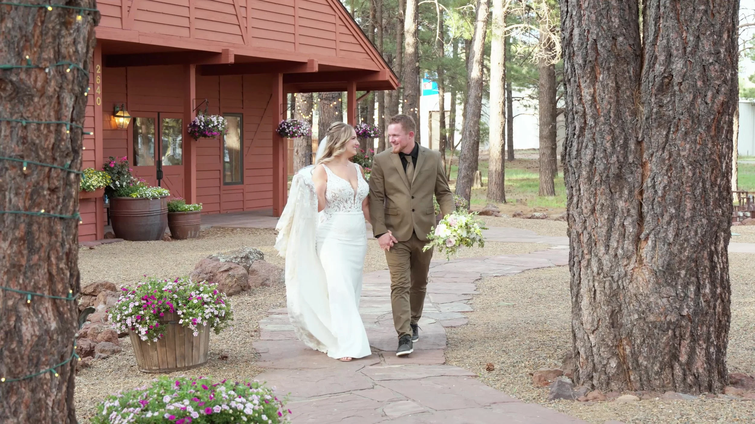 Serendipity Wedding in Flagstaff, Arizona | Sydney + Brandon